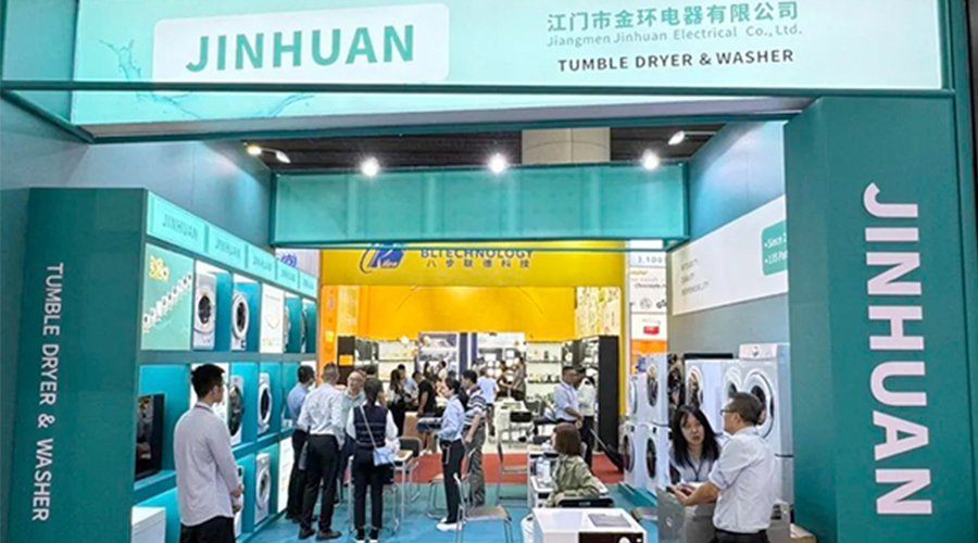 廣交會第一天！金環(huán)電器吸引世界各地客戶駐足參觀交流